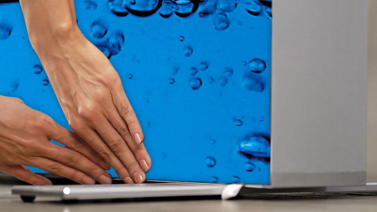 Mobile exhibition stand - ALU STAR - slide covering Mobile exhibition stand - ALU STAR - slide covering