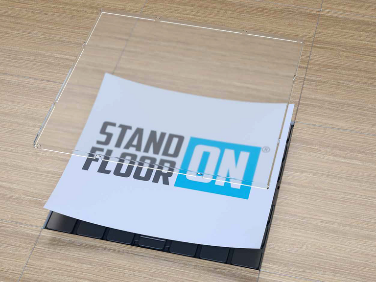 Messeboden Stand-ON - Abdeckplatte transparent Messeboden Stand-ON - Abdeckplatte transparent